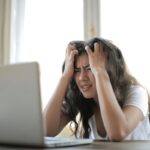 Atasi Burnout Kerja? Solusi Psikolog untuk Tenang Seketika