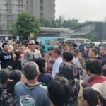 Penggerebekan Besar! Prostitusi dan Karaoke Ilegal Tangsel Dibongkar