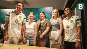Persebaya 98 Tahun: Temui Legenda Eduardo Perez! Meet & Greet Bonek