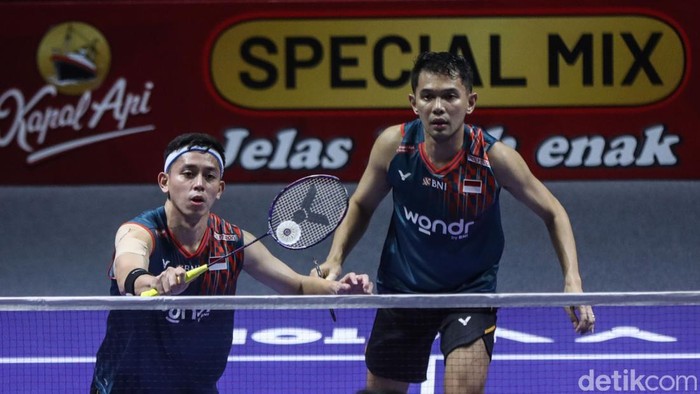 Rahasia Pebulutangkis Elite: Eng Hian Ungkap Kelemahan Bintang