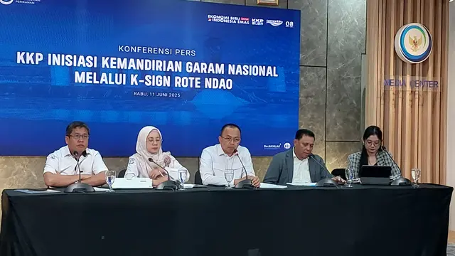 Sentra Garam Rote Ndao: Produksi Melimpah, KKP Sukses?