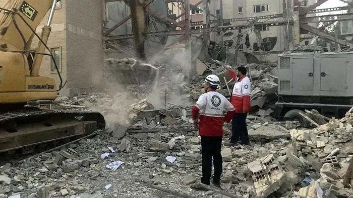 Serangan Israel Sasar Iran: Pusat Nuklir & Militer Terungkap