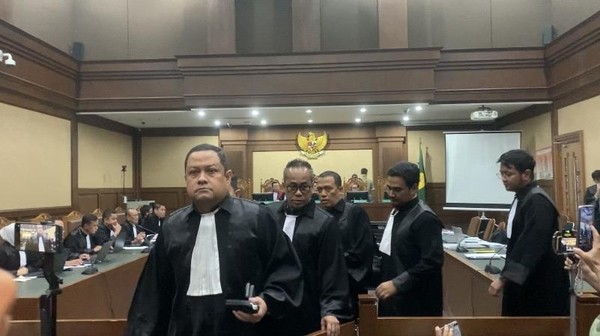 Sidang Tom Lembong: Pengacara Walk Out, Keterangan Saksi Panas?