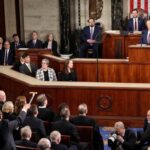 Trump Rahasiakan Serangan Iran: Senator Republik Tahu, Demokrat Tidak