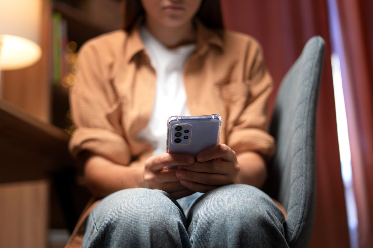 AI Tipu Ibu, Hilang Rp245 Juta: Suara Anak Diduplikasi
