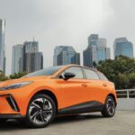 Harga Mobil China Anjlok Rp250 Juta: Strategi Brilian?