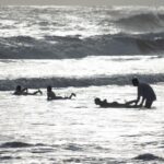 Sultan Larang Mandi Parangtritis: Pakar Laut Ungkap Bahaya Tersembunyi