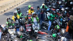 Tarif Ojol Naik 8-15%? Asosiasi Pengemudai Tolak Keras!