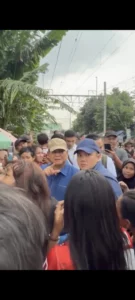 Prabowo Tinjau Permukiman Bantaran Rel di Senen, Janjikan Hunian Layak bagi Warga