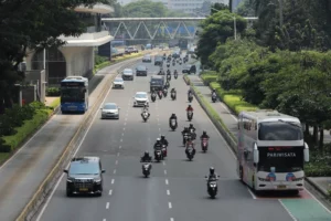 WFH Setiap Jumat: Ini Daftar Sektor yang Tetap Wajib Kerja di Kantor dan Lapangan