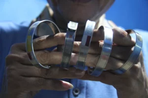 Perajin Jepara Kebanjiran Order 226 Ribu Gelang Haji dari Kemenag