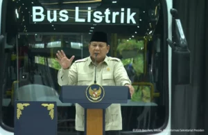Prabowo Resmikan Pabrik Kendaraan Listrik di Magelang, Dorong Transisi Energi Bersih