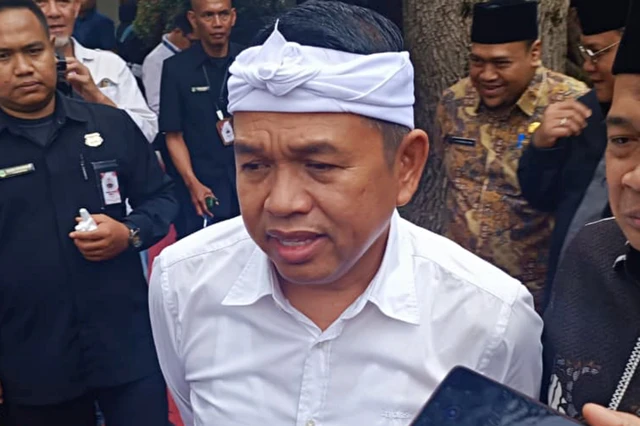 Dedi Mulyadi Tetapkan Pajak Kendaraan Listrik di Jawa Barat, Ini Alasan dan Aturannya
