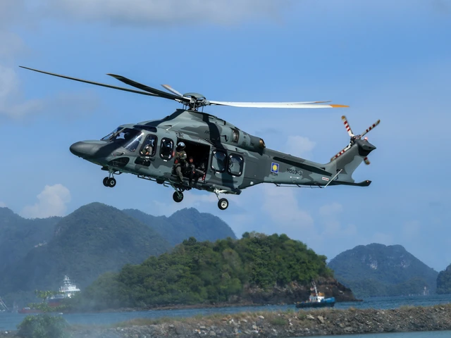 Tragedi Latihan Militer: 2 Helikopter Angkatan Laut Malaysia Bertabrakan, 10 Kru Tewas